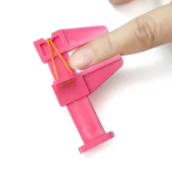 C ív megtartó csipesz