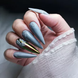 MollyLac Géllakk Luxury Grey Nr. 6 – Krémes, luxus szürke árnyalat pasztell színekhez