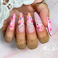 MollyLac Candy Girl 51 géllakk – intenzív neon rózsaszín árnyalat