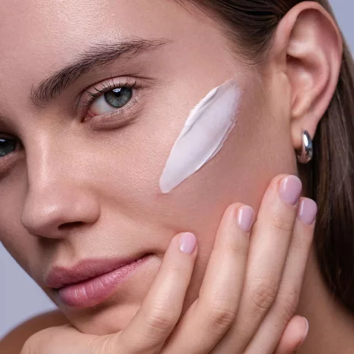 Bielenda kollagénes regeneráló és tápláló arcmaszk vegán kollagénnel
