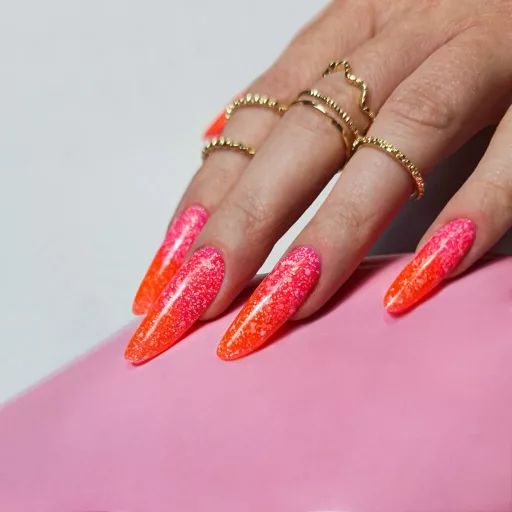 Candy Nail Gél Light Candy Orange HEMA Free világos narancs csillámos díszítő zselé