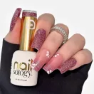 NailSology® Red Dress Moment Nr. 126 meggybordo reflektív géllakk – elegáns csillogás