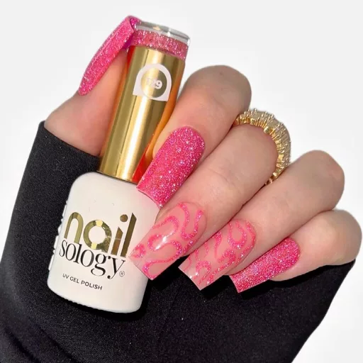 NailSology® Lambada Pink Nr. 129 pink reflektív géllakk – feltűnő ragyogás