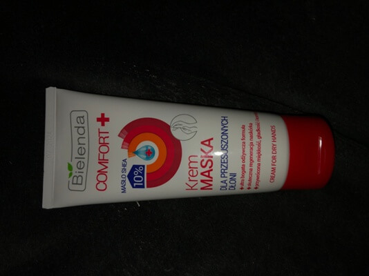 Bielenda Comfort+ Shea Vajas Kézkrém – intenzív tápláló kézkrém shea vajjal száraz és igénybevett bőrre