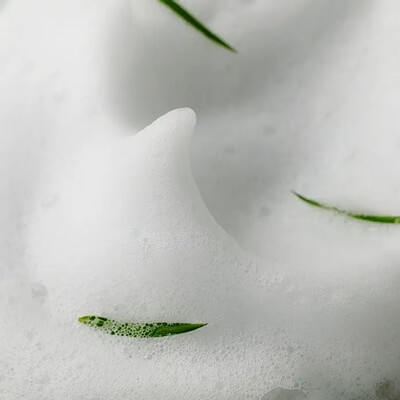 SOME BY MI – AHA-BHA-PHA Clear Foam Arctisztító – vegán, gyengéd hámlasztó hab pattanásos bőrre