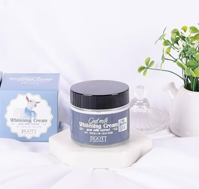 JIGOTT Kecsketejes Világosító Arckrém – Goat Milk