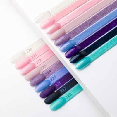 MollyLac géllakk Birthday Girl Nr. 224 – halvány lila pelyhes csillogással