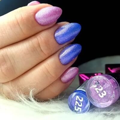 MollyLac Géllakk Treasure Pride Nr. 323 – holografikus rózsaszínes-lila árnyalat