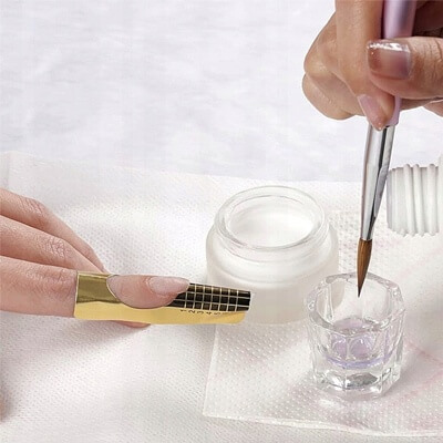 Porcelán Liquid Basic 100ml – közepes száradású műköröm folyadék