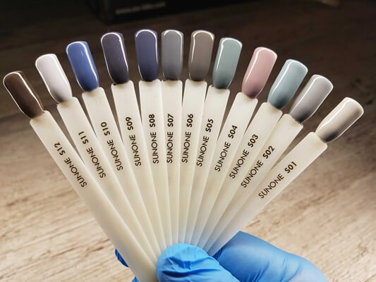 Sunone Géllakk S01 Sara – világos szürke géllakk